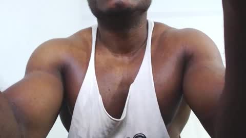 Snapshot of andrewoconnor__ chatting on 02/01/26, 01:31 Andrew Oconnor online show from 02/01/26, 01:31