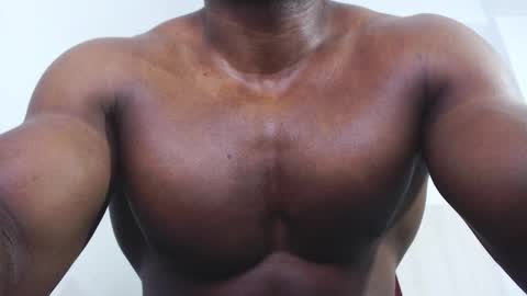 Snapshot of andrewoconnor__ chatting on 02/17/26, 01:07 Andrew Oconnor online show from 02/17/26, 01:07