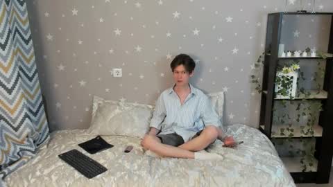 Andrew online show from 12/17/25, 07:20