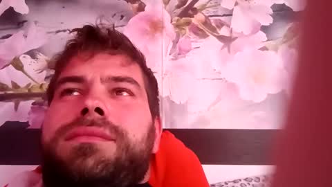 Snapshot of andrey21q chatting on 10/26/25, 11:38 andrey21q online show from 10/26/25, 11:38