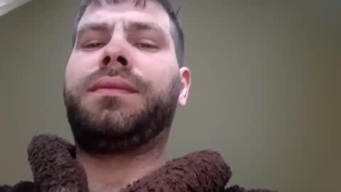 Snapshot of andrey21q chatting on 11/24/25, 05:51 andrey21q online show from 11/24/25, 05:51