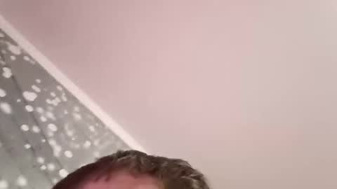 Snapshot of andrey21q chatting on 12/03/25, 05:33 andrey21q online show from 12/03/25, 05:33