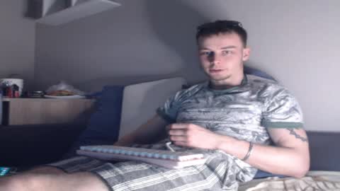 Snapshot of andrian_sweety chatting on 03/31/26, 08:20 andrian_sweety online show from 03/31/26, 08:20