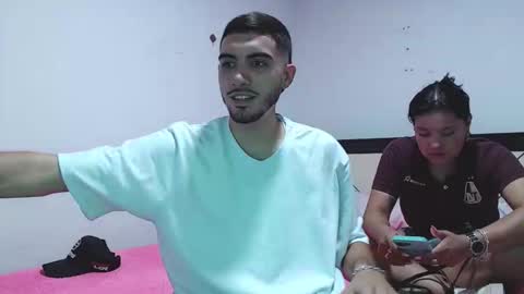 Snapshot of andriuhot066 chatting on 12/16/25, 06:57 andriuhot066 online show from 12/16/25, 06:57