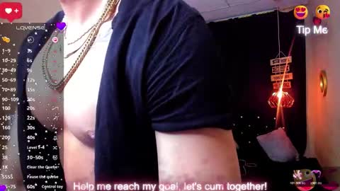 Snapshot of andrius_24 chatting on 12/05/25, 03:48 online show from 12/05/25, 03:48