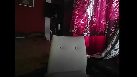 Snapshot of androdd666 chatting on 02/16/25, 02:00 androd666 online show from 02/16/25, 02:00