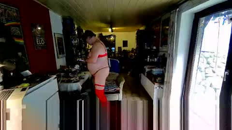 Snapshot of androgynia1 chatting on 01/17/26, 01:05 androgynia online show from 01/17/26, 01:05