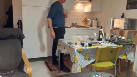 Snapshot of androx77 chatting on 02/24/26, 06:50 androx77 online show from 02/24/26, 06:50