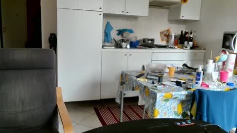 Snapshot of androx77 chatting on 03/08/26, 10:30 androx77 online show from 03/08/26, 10:30