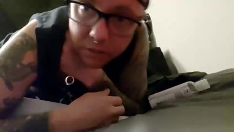 Snapshot of androxkade chatting on 10/12/25, 07:40 androxkade online show from 10/12/25, 07:40