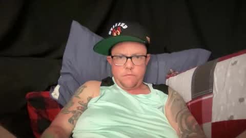 Snapshot of androxkade chatting on 10/20/25, 05:08 androxkade online show from 10/20/25, 05:08