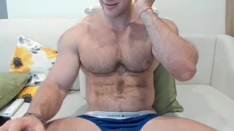 Snapshot of andry_dick chatting on 12/15/25, 04:50 Andry online show from 12/15/25, 04:50