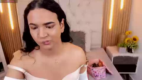 Andrys online show from 09/16/25, 08:32