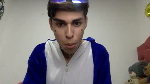 andryt31135 online show from 05/11/26, 03:45