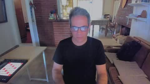 Snapshot of andy0pandi chatting on 02/16/26, 01:51 Andrew online show from 02/16/26, 01:51