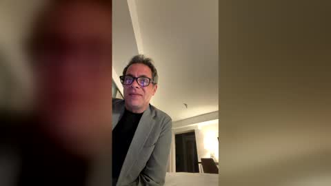 Andrew online show from 05/19/26, 04:52