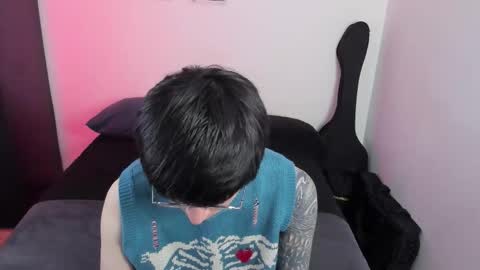 Snapshot of andy_bankai chatting on 01/15/26, 06:55 twx Andy twink3 online show from 01/15/26, 06:55