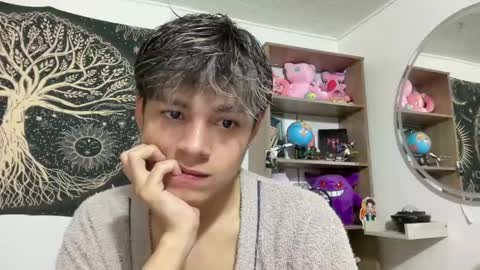 Snapshot of andy_belier chatting on 02/24/25, 03:42 Andy online show from 02/24/25, 03:42