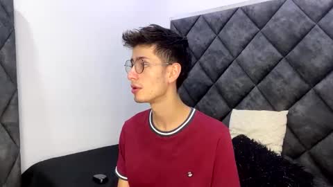 Snapshot of andy_collins__ chatting on 02/16/25, 05:37 andy_collins__ online show from 02/16/25, 05:37