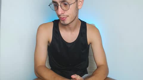 Snapshot of andy_collins__ chatting on 10/03/25, 12:51 andy_collins__ online show from 10/03/25, 12:51