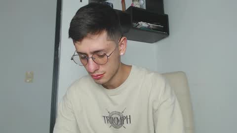 Snapshot of andy_collins__ chatting on 01/17/26, 01:32 andy_collins__ online show from 01/17/26, 01:32