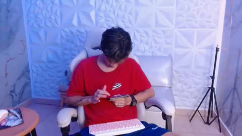 andy_dan1 online show from 03/19/26, 08:24