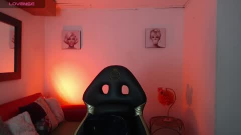 andy_eagleton_20 online show from 05/07/26, 03:12
