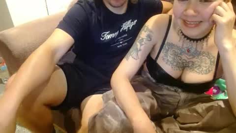 Snapshot of andy_rock_ chatting on 10/02/25, 09:00 andy online show from 10/02/25, 09:00