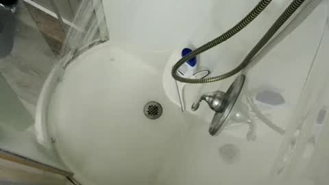 Snapshot of andybadass chatting on 12/10/24, 11:22 andybadass online show from 12/10/24, 11:22