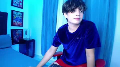 Snapshot of andyboy_19 chatting on 02/09/25, 02:28 andy online show from 02/09/25, 02:28