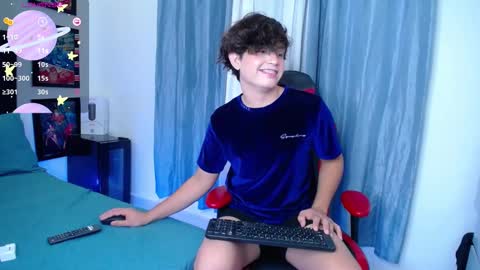 Snapshot of andyboy_19 chatting on 02/16/25, 12:41 andy online show from 02/16/25, 12:41