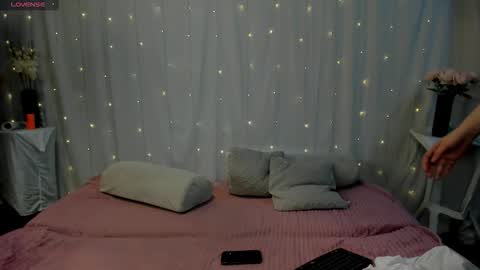 Mandy and Andy online show from 11/07/25, 07:14