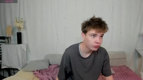 Mandy and Andy online show from 11/14/25, 07:45