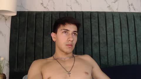 Snapshot of andyjoy_ chatting on 01/19/25, 02:49 Andy Joy online show from 01/19/25, 02:49