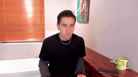 Snapshot of andyjoy_ chatting on 01/20/25, 02:57 Andy Joy online show from 01/20/25, 02:57