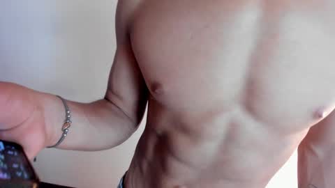 Snapshot of andyjoy_ chatting on 01/24/25, 02:30 Andy Joy online show from 01/24/25, 02:30