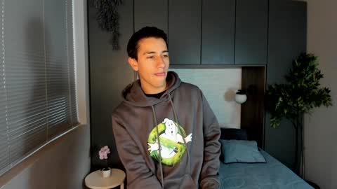 Snapshot of andyjoy_ chatting on 01/28/25, 11:38 Andy Joy online show from 01/28/25, 11:38