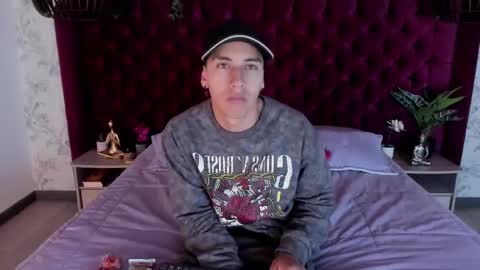 Snapshot of andyjoy_ chatting on 02/13/25, 10:34 Andy Joy online show from 02/13/25, 10:34