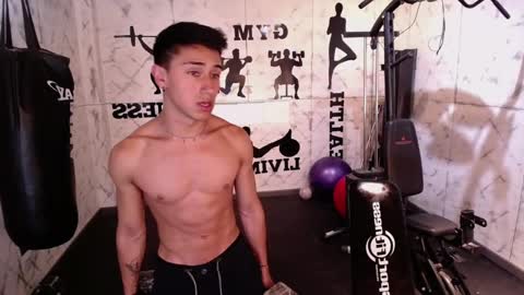 Snapshot of andyjoy_ chatting on 02/16/25, 05:15 Andy Joy online show from 02/16/25, 05:15