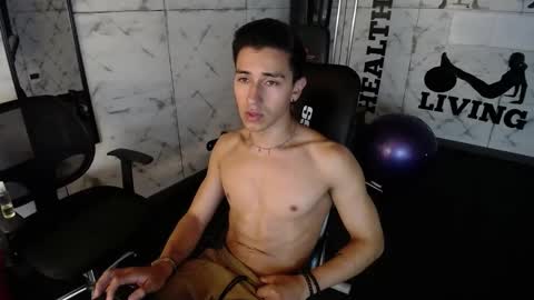 Snapshot of andyjoy_ chatting on 02/26/25, 05:17 Andy Joy online show from 02/26/25, 05:17