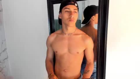 Snapshot of andyjoy_ chatting on 02/27/25, 10:15 Andy Joy online show from 02/27/25, 10:15