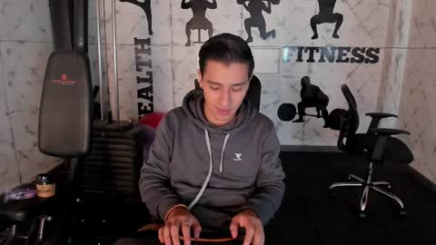 Snapshot of andyjoy_ chatting on 02/28/25, 10:41 Andy Joy online show from 02/28/25, 10:41