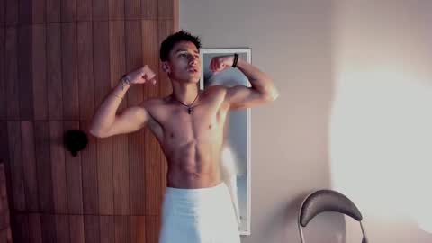 Snapshot of andyjoy_ chatting on 03/06/25, 05:11 Andy Joy online show from 03/06/25, 05:11