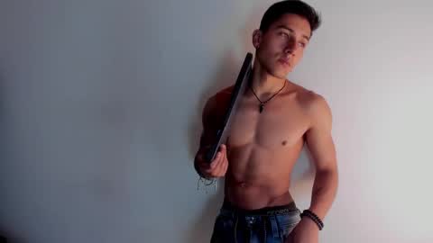 Snapshot of andyjoy_ chatting on 03/07/25, 04:33 Andy Joy online show from 03/07/25, 04:33