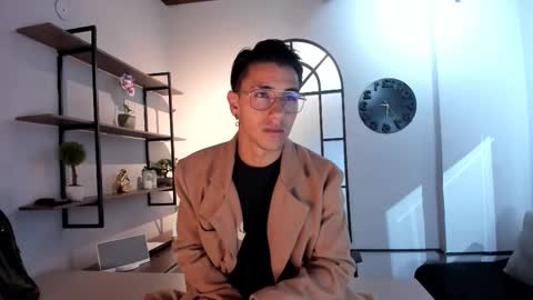 Snapshot of andyjoy_ chatting on 09/28/25, 10:31 Andy Joy online show from 09/28/25, 10:31