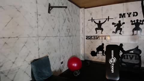 Snapshot of andyjoy_ chatting on 10/03/25, 10:34 Andy Joy online show from 10/03/25, 10:34