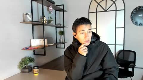 Snapshot of andyjoy_ chatting on 10/23/25, 11:20 Andy Joy online show from 10/23/25, 11:20