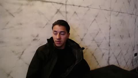 Snapshot of andyjoy_ chatting on 11/08/25, 11:32 Andy Joy online show from 11/08/25, 11:32