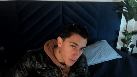 Snapshot of andyjoy_ chatting on 12/14/25, 10:31 Andy Joy online show from 12/14/25, 10:31