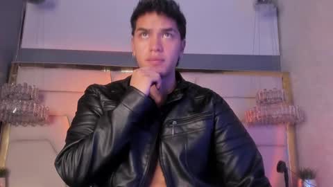 Snapshot of andypalmer_ chatting on 01/17/25, 05:51 andy palmer online show from 01/17/25, 05:51